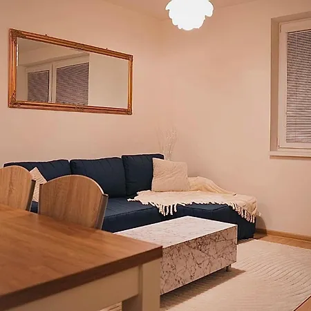 New-built Center W. Tatra Mountains Views Apartment